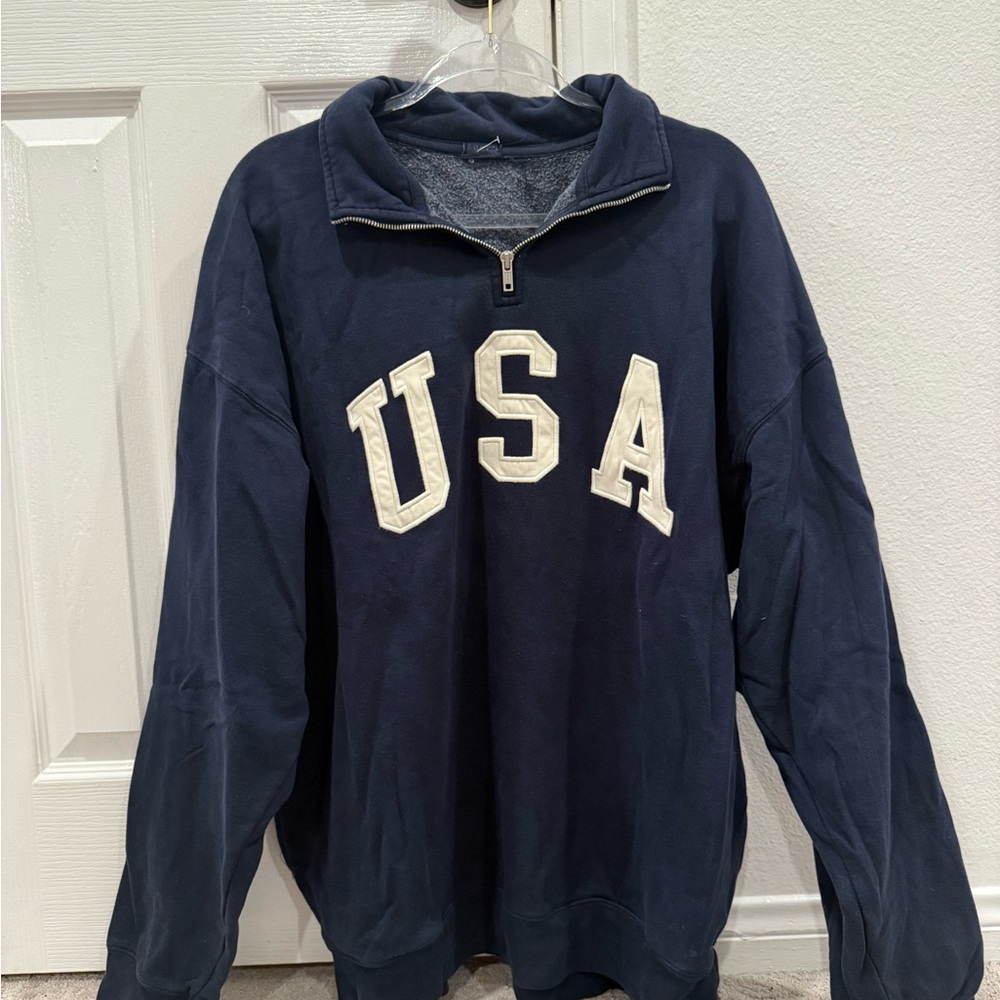 Brandy Melville Blue and White Zip Up Sweater